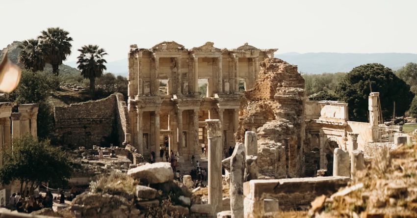 Troy Ruins - The ruins of ephesus, turkey